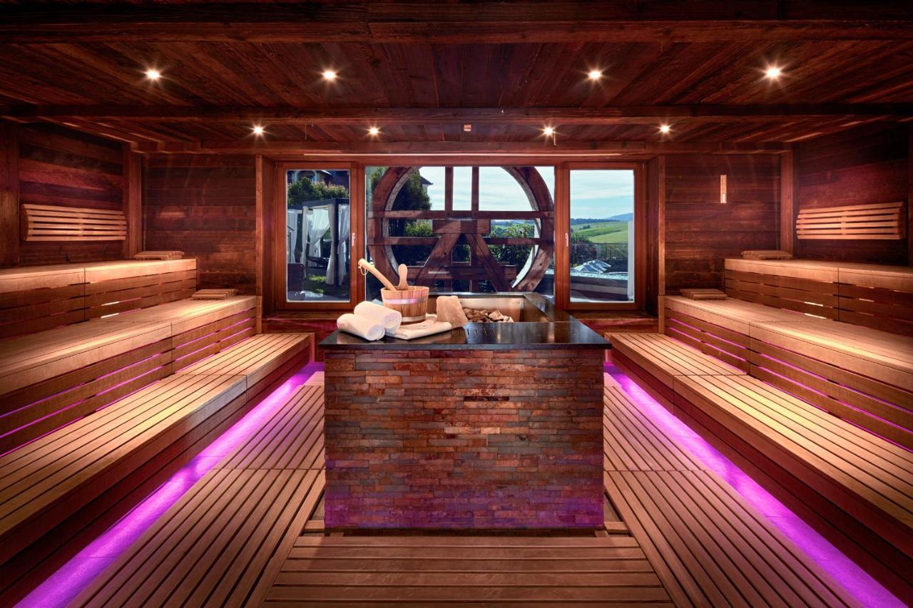 Wellness- & Sporthotel Jagdhof Rohrnbach Ngoại thất bức ảnh